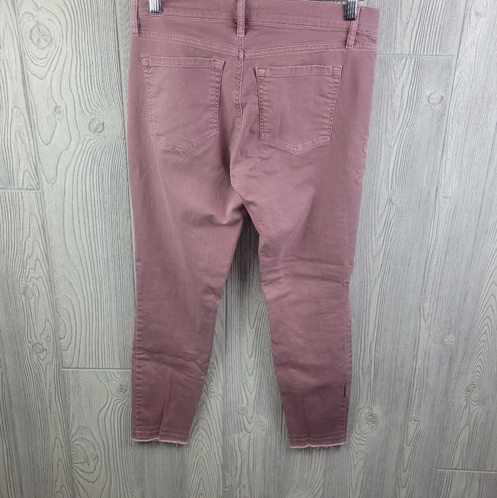 Loft Jeans - Picture 3 of 5